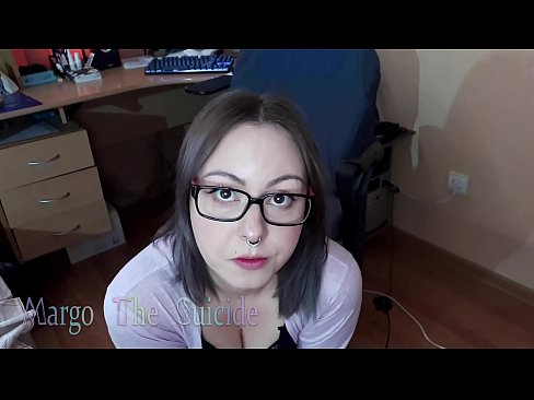 ❤️ မျက်မှန်တပ်ထားသော Sexy ကောင်မလေး Dildo ကို ကင်မရာတွင် နက်ရှိုင်းစွာ စုပ်သည်။ Sex video my.analpics.ru ❌️❤